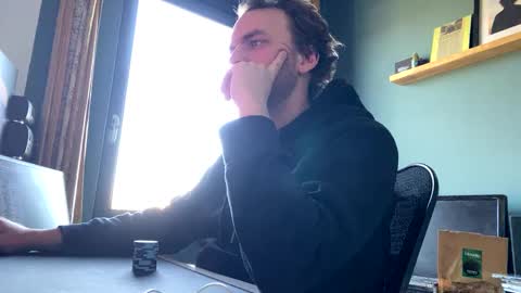 Snapshot of stonednboner chatting on February 18, 1:00 pm Stonerboner online show from February 18, 1:00 pm