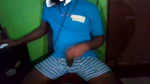 Snapshot of stonehardbbcdick2 chatting on February 25, 5:25 pm stonehardbbcdick2 online show from February 25, 5:25 pm