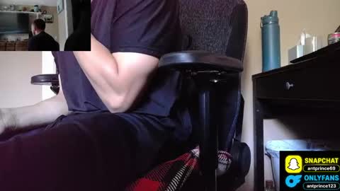 stoner394 online show from May 12, 8:17 pm