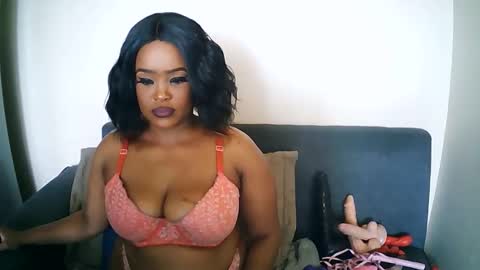 stormie955 online show from December 22, 10:17 am