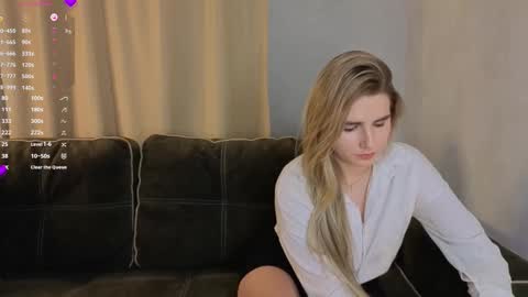 Luna online show from January 17, 5:05 pm