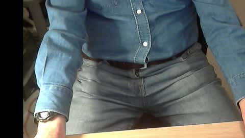 Snapshot of str8_dave chatting on April 26, 8:39 pm Dave online show from April 26, 8:39 pm