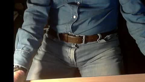 Snapshot of str8_dave chatting on May 4, 7:43 pm Dave online show from May 4, 7:43 pm