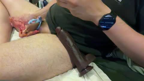Snapshot of str8alphamenlvr chatting on April 25, 7:55 am OC Caged Boy online show from April 25, 7:55 am
