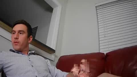 Snapshot of str8stuntcox chatting on December 8, 2:49 am Str8StuntCox online show from December 8, 2:49 am