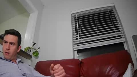Snapshot of str8stuntcox chatting on October 15, 1:28 am Str8StuntCox online show from October 15, 1:28 am