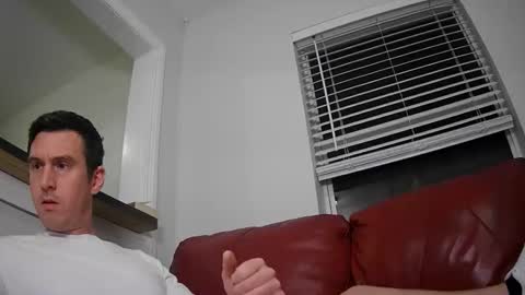 Snapshot of str8stuntcox chatting on October 26, 2:50 am Str8StuntCox online show from October 26, 2:50 am