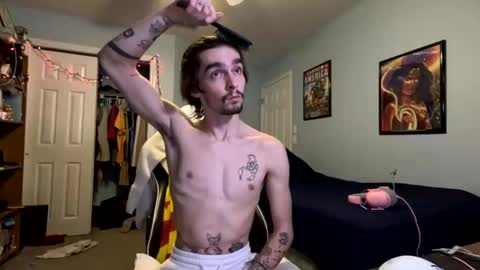 str8whiteboy21 online show from December 8, 8:09 am