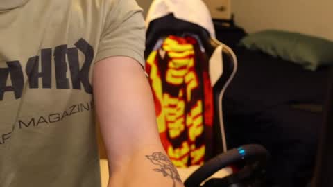 str8whiteboy21 online show from December 12, 5:20 am