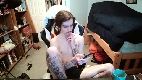 str8whiteboy21 online show from February 12, 2:32 pm