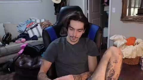 str8whiteboy21 online show from September 9, 8:08 pm