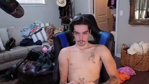 str8whiteboy21 online show from September 10, 4:18 pm