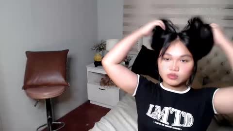 James online show from April 15, 8:10 am