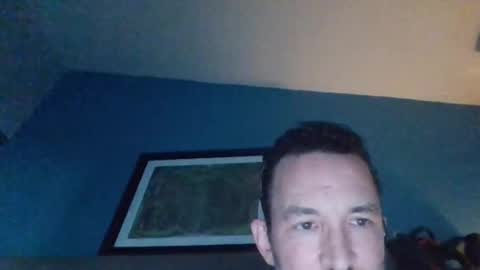 Snapshot of straighthungmarriedman chatting on December 15, 11:31 pm straighthungmarriedman online show from December 15, 11:31 pm