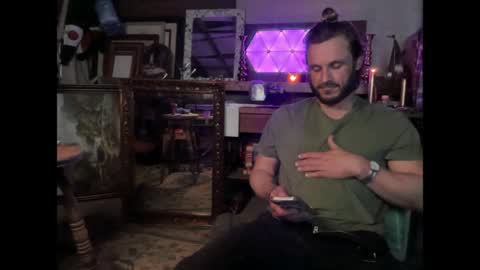 Cowboy Zuhly online show from April 8, 8:36 am