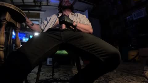 Cowboy Zuhly online show from April 9, 9:47 am