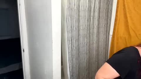 Snapshot of straightoutthetrailer chatting on December 9, 4:34 am lucille beatrice luficer call me lucy online show from December 9, 4:34 am