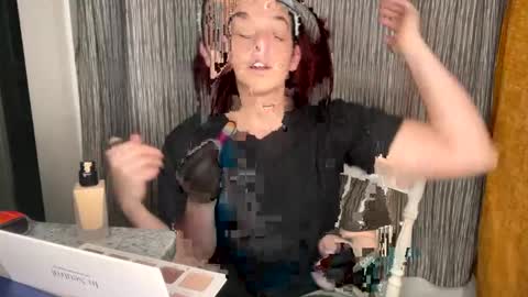 Snapshot of straightoutthetrailer chatting on January 14, 4:25 am lucille beatrice luficer call me lucy online show from January 14, 4:25 am