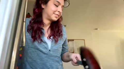 Snapshot of straightoutthetrailer chatting on January 23, 8:24 pm lucille beatrice luficer call me lucy online show from January 23, 8:24 pm