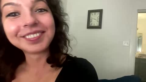 Snapshot of straightoutthetrailer chatting on November 22, 4:55 am lucille beatrice luficer call me lucy online show from November 22, 4:55 am