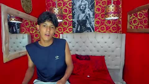 straightyounpein online show from April 18, 4:38 am