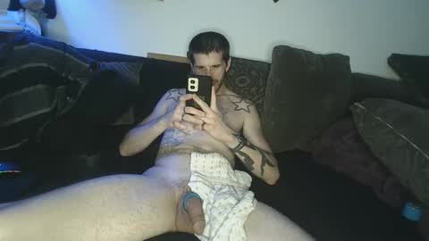 straitpipermann22 online show from September 25, 1:20 am