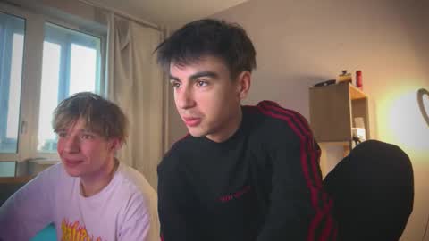 Ray online show from March 12, 3:29 pm