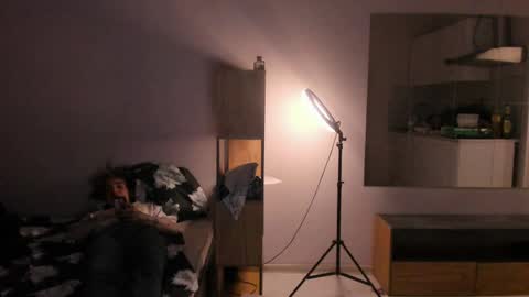 Ray online show from April 18, 7:07 pm