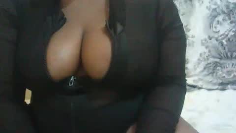 strangerdanger_2 online show from April 20, 10:18 am