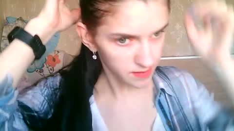 Strawberry Storm online show from April 5, 10:56 am