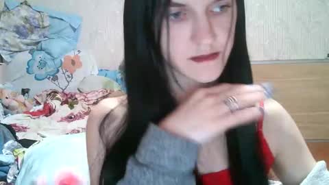 Strawberry Storm online show from April 7, 6:19 pm