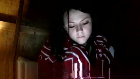 Snapshot of strawbrysugar chatting on December 7, 4:53 am Ruby Moon online show from December 7, 4:53 am