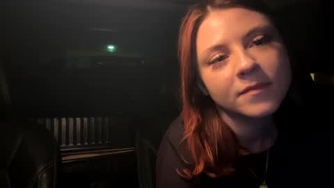 Snapshot of strawbrysugar chatting on January 11, 1:27 am Ruby Moon online show from January 11, 1:27 am