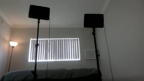 Snapshot of strawbrysugar chatting on February 9, 7:41 pm Ruby Moon online show from February 9, 7:41 pm