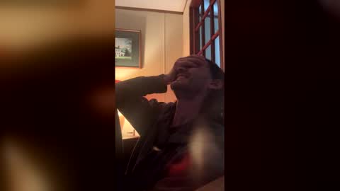 Snapshot of stringgreens777 chatting on December 21, 4:25 pm stringgreens777 online show from December 21, 4:25 pm