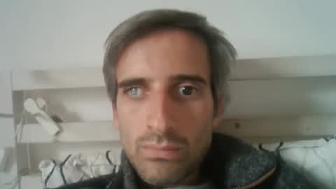 stroke1 online show from October 16, 8:26 am