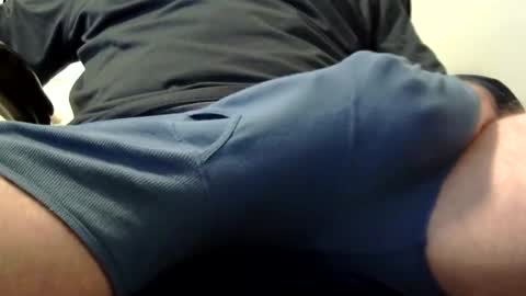 Snapshot of strokes_for_you chatting on February 17, 11:44 pm strokes_for_you online show from February 17, 11:44 pm