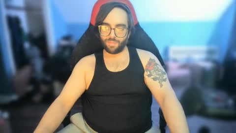 Snapshot of strokingslow420 chatting on November 19, 11:10 am Johnny online show from November 19, 11:10 am