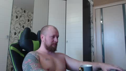 Alex online show from April 4, 11:51 am