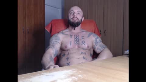 Snapshot of strongivan chatting on March 19, 4:49 am StrongIvan online show from March 19, 4:49 am