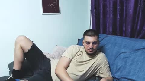 Snapshot of stryker_hart chatting on January 23, 12:14 am stryker_hart online show from January 23, 12:14 am