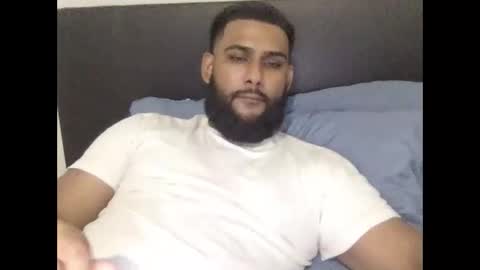 stuckinthe222 online show from November 1, 3:19 am