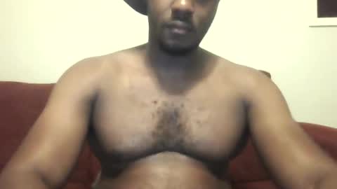 Snapshot of stud4cougar chatting on October 7, 12:41 am stud4cougar online show from October 7, 12:41 am