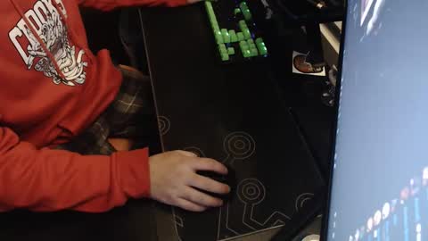 stud69861714 online show from December 5, 7:06 am