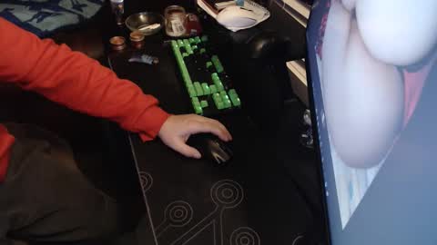 stud69861714 online show from February 14, 5:37 am