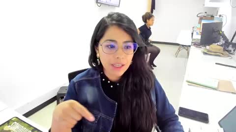 Snapshot of studcb_ chatting on February 28, 9:33 pm studcb_ online show from February 28, 9:33 pm