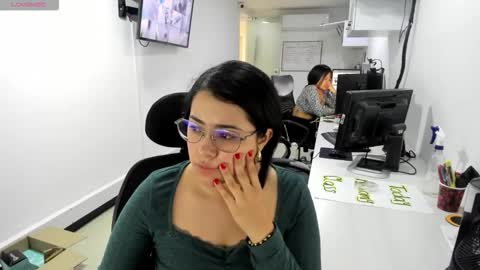 Snapshot of studcb_ chatting on September 25, 9:29 pm studcb_ online show from September 25, 9:29 pm