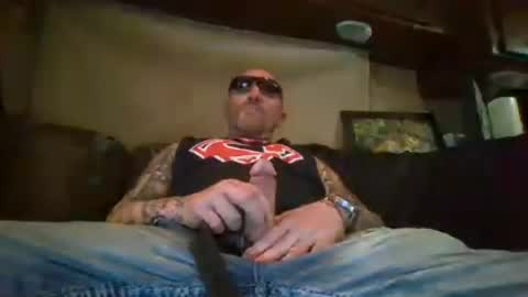 Snapshot of studio311 chatting on June 18, 12:44 am studio311 online show from June 18, 12:44 am