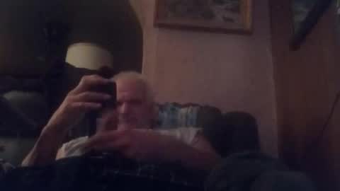 Snapshot of stuffamuffagus69 chatting on November 20, 2:39 pm stuffamuffagus69 online show from November 20, 2:39 pm