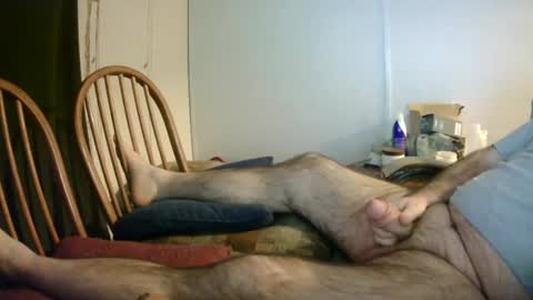 Snapshot of stugots42 chatting on January 13, 3:23 am stugots42 online show from January 13, 3:23 am